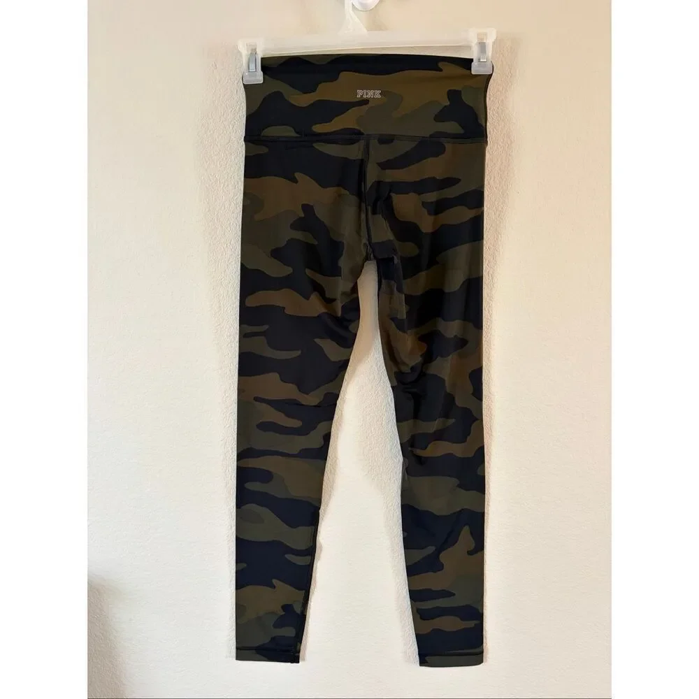 Victoria’s Secret Pink Camo Leggings - Picture 4 of 6